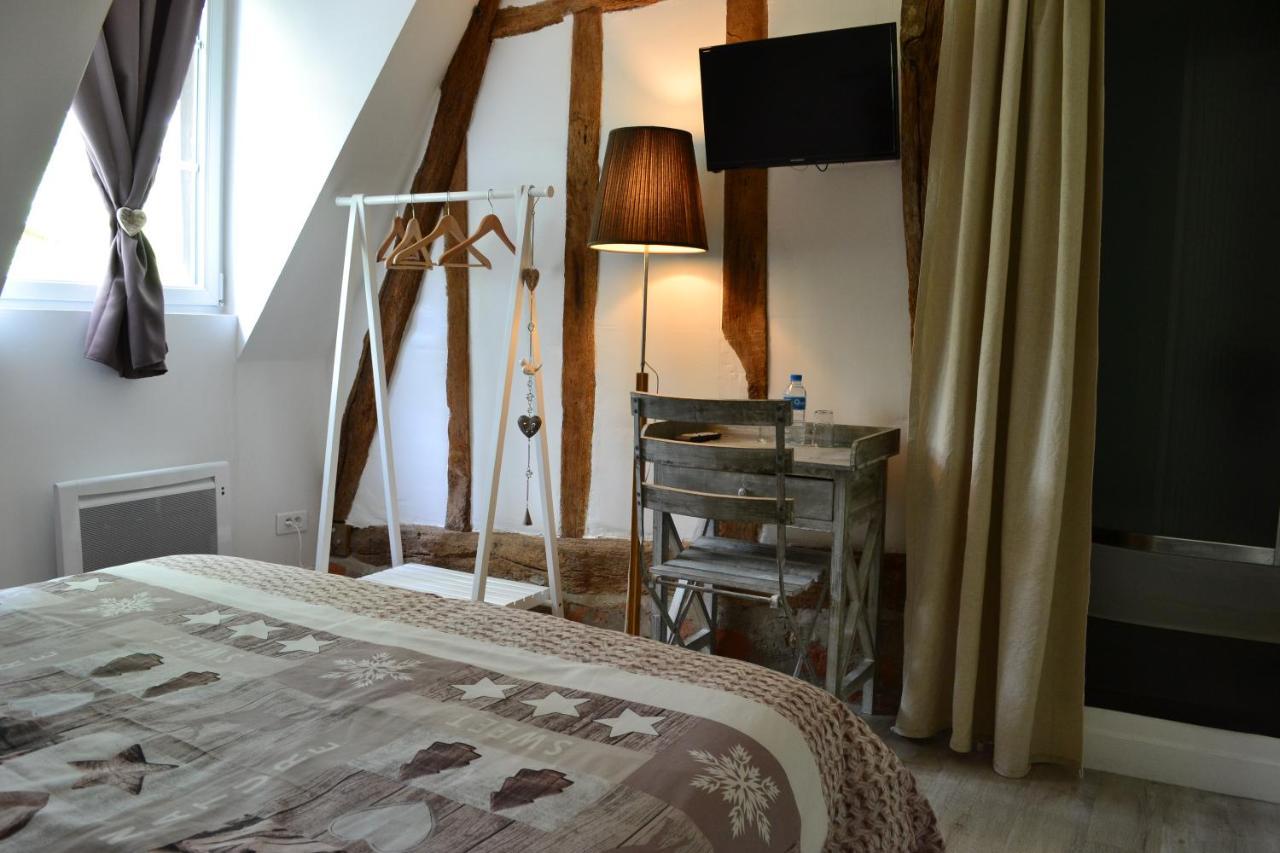 La Cle De Saule Bed & Breakfast Saint-Maclou-de-Folleville Exterior photo