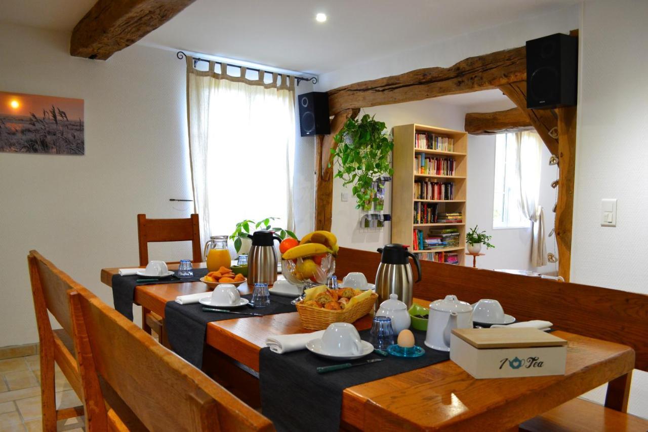 La Cle De Saule Bed & Breakfast Saint-Maclou-de-Folleville Exterior photo